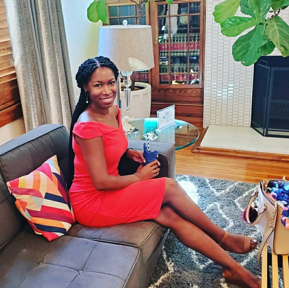 Meet your Posher, Senica